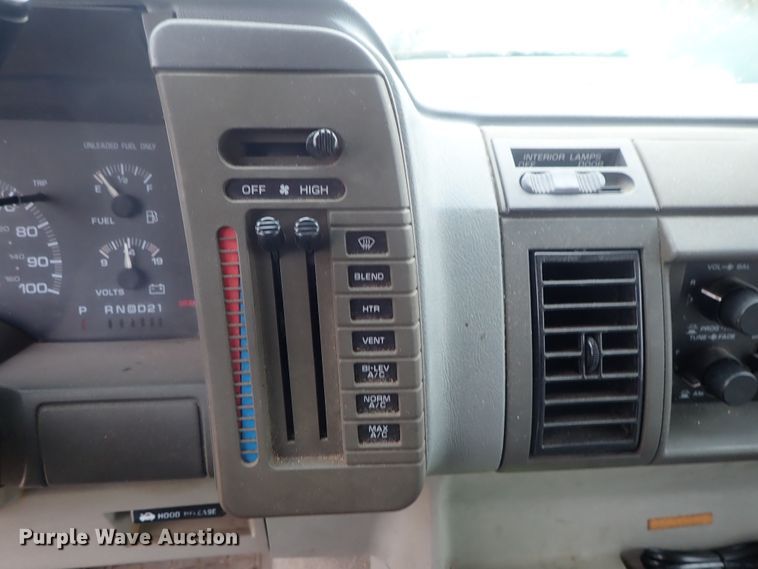 image for item GF9674 1995 Chevrolet Astro van