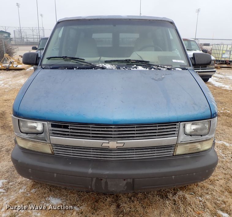 image for item GF9675 1995 Chevrolet Astro van