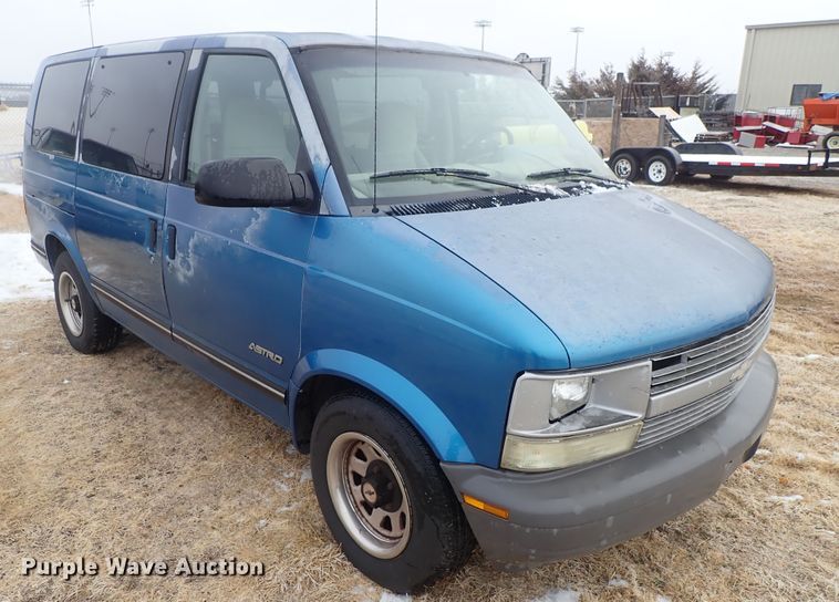 image for item GF9675 1995 Chevrolet Astro van