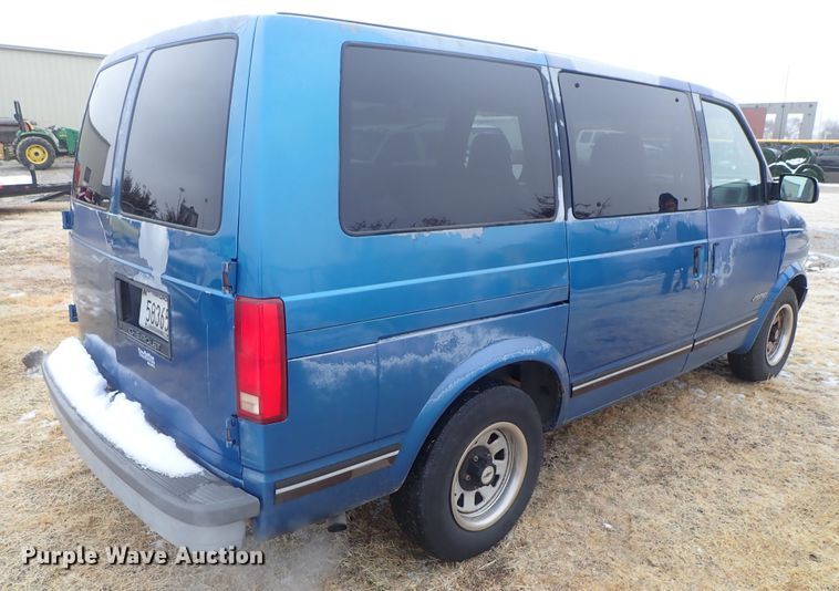 image for item GF9675 1995 Chevrolet Astro van