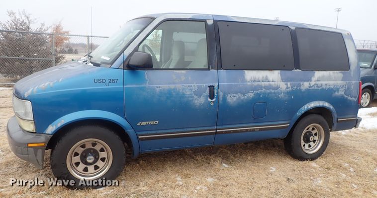 image for item GF9675 1995 Chevrolet Astro van