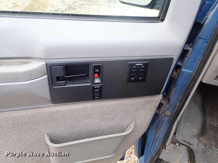 image for item GF9675 1995 Chevrolet Astro van