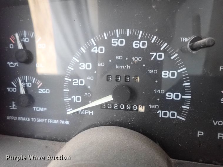 image for item GF9675 1995 Chevrolet Astro van