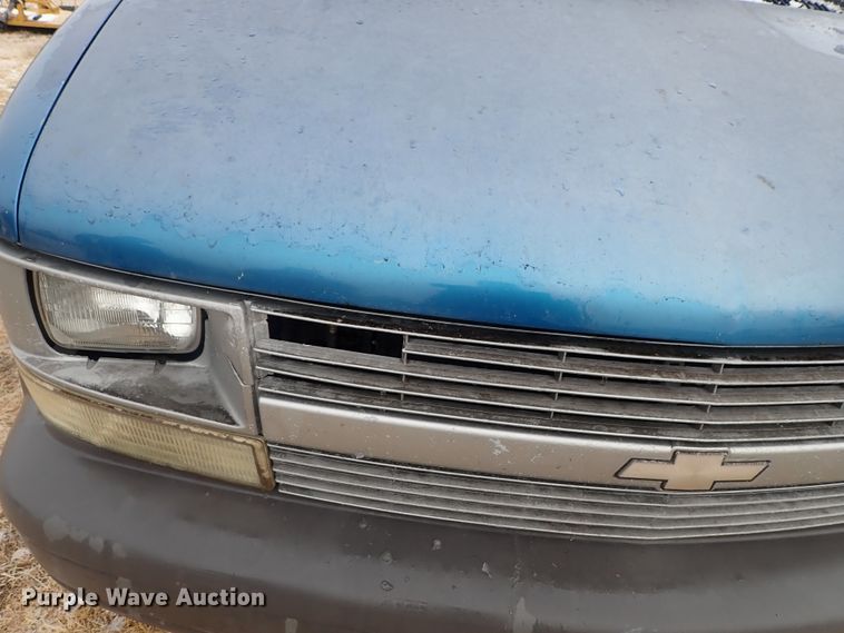 image for item GF9675 1995 Chevrolet Astro van