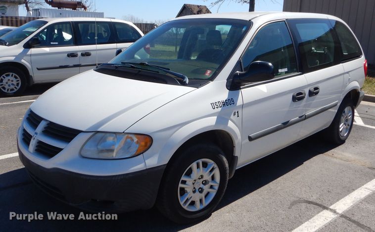 image for item GG9739 2006 Dodge Caravan van