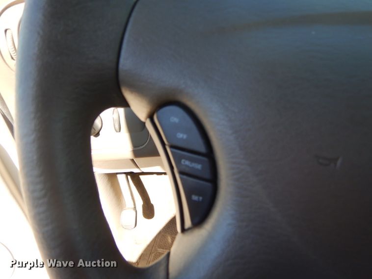 image for item GG9739 2006 Dodge Caravan van