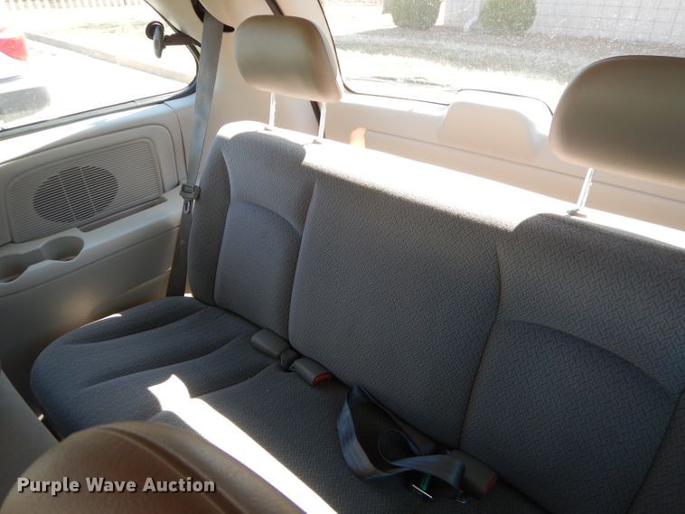 image for item GG9739 2006 Dodge Caravan van