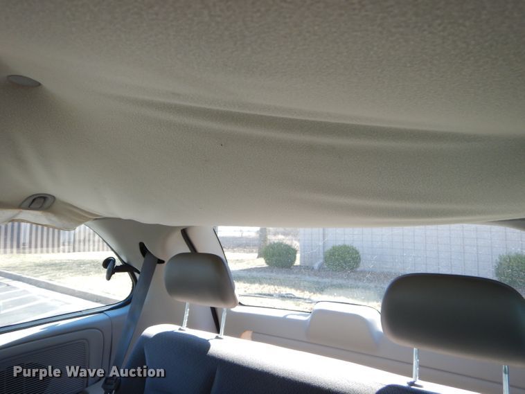 image for item GG9739 2006 Dodge Caravan van