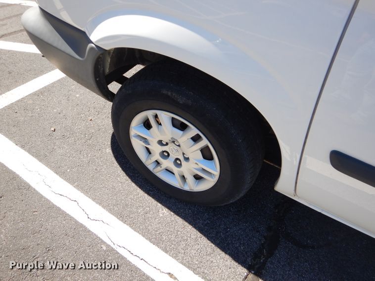 image for item GG9739 2006 Dodge Caravan van