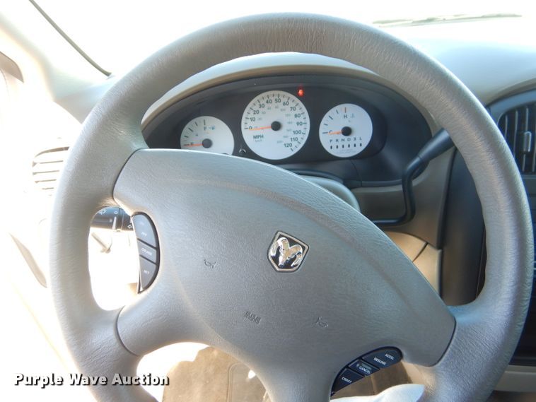 image for item GG9740 2006 Dodge Caravan van