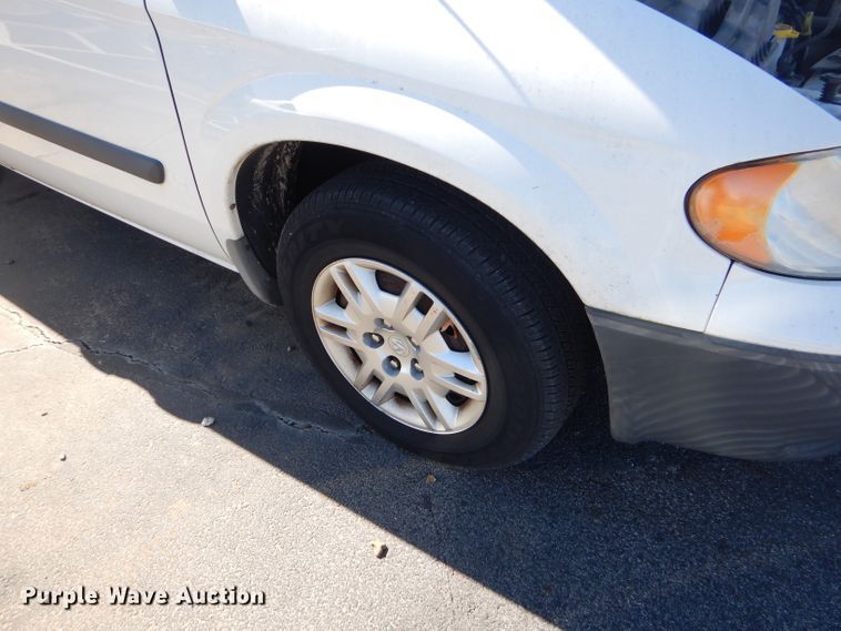 image for item GG9740 2006 Dodge Caravan van
