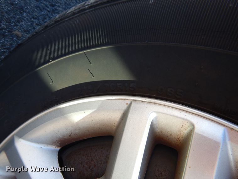 image for item GG9740 2006 Dodge Caravan van