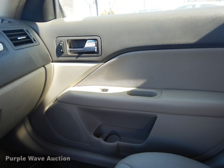 image for item GG9741 2011 Ford Fusion