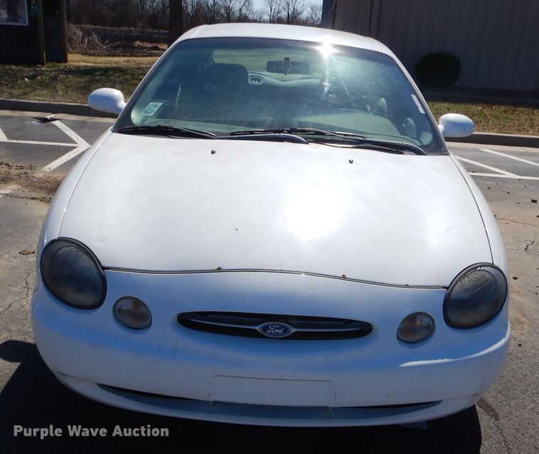 image for item GG9742 1998 Ford Taurus