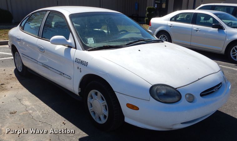 image for item GG9742 1998 Ford Taurus