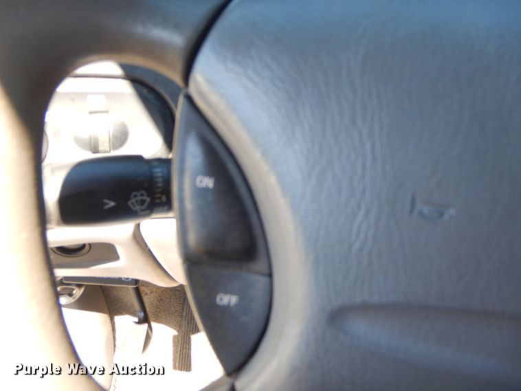 image for item GG9742 1998 Ford Taurus