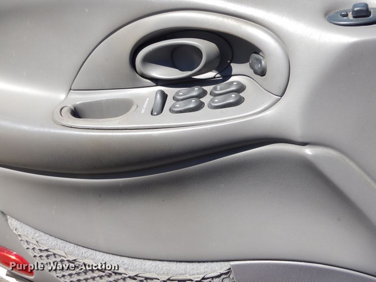 image for item GG9742 1998 Ford Taurus