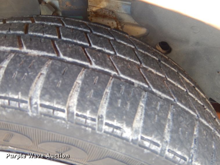 image for item GG9742 1998 Ford Taurus