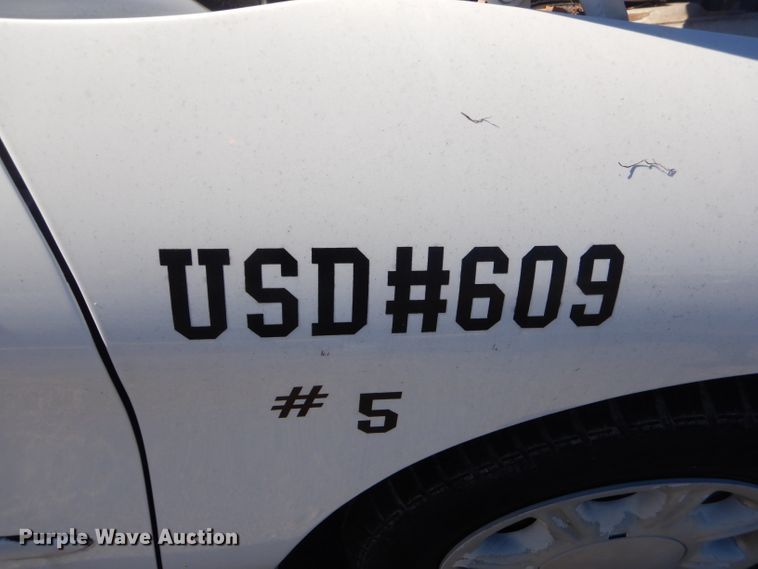 image for item GG9742 1998 Ford Taurus