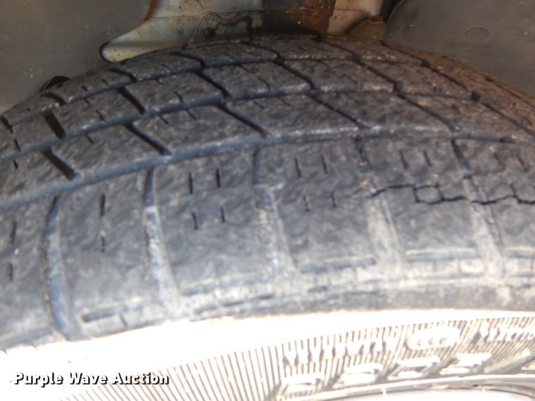 image for item GG9742 1998 Ford Taurus