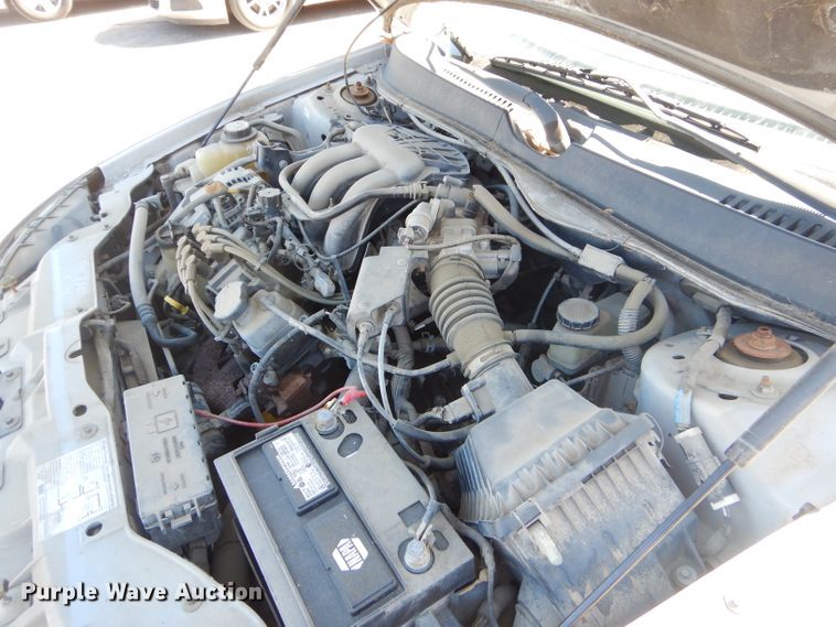 image for item GG9743 2004 Ford Taurus