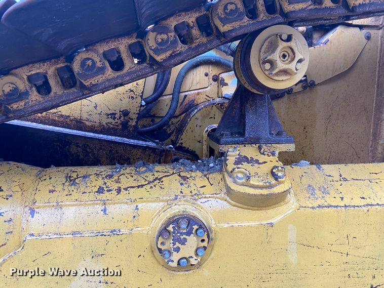 image for item GK9718 1993 Caterpillar D4H LGP Series III dozer