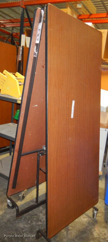 image for item GL9525 (33) folding tables