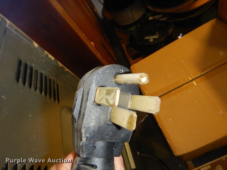 image for item GL9530 Maytag four burner electric oven