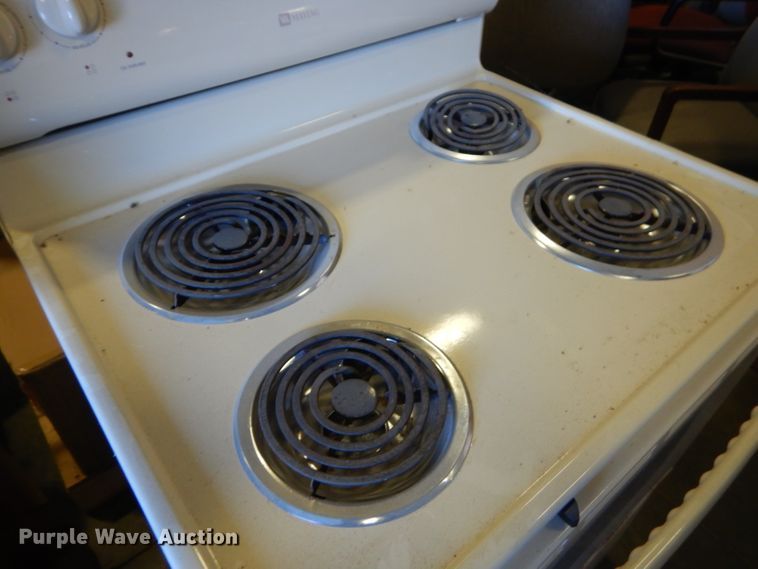 image for item GL9530 Maytag four burner electric oven