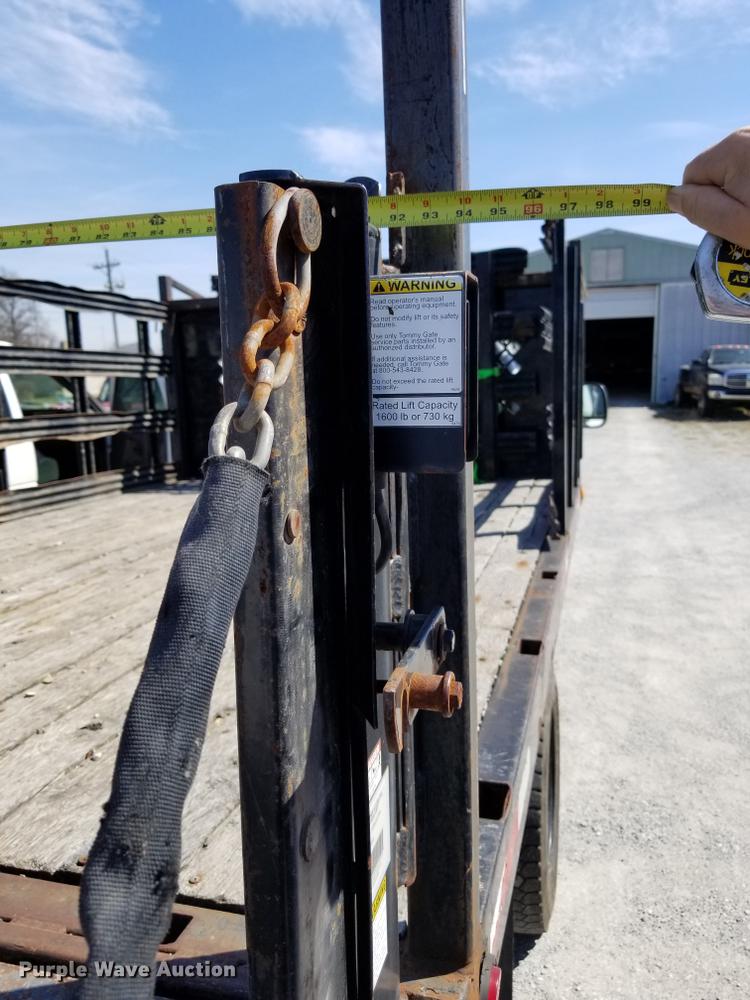 image for item GN9230 Tommy Gate end gate lift