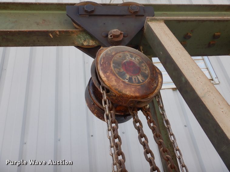 image for item GO9535 Bushman A-frame