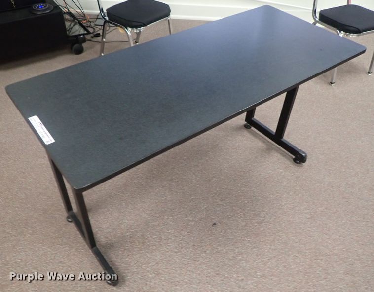 image for item GQ9988 (12) tables