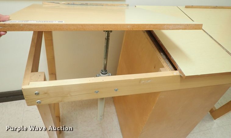 image for item GQ9990 Wood art desk