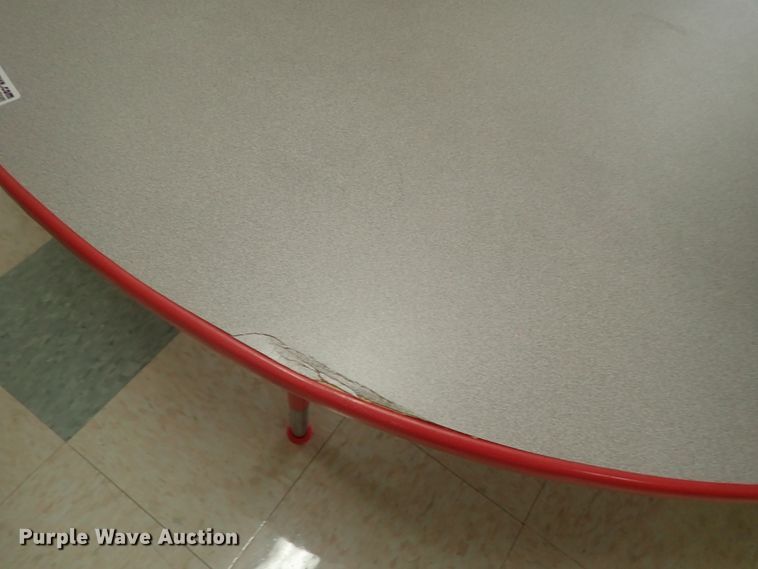 image for item GQ9992 Table