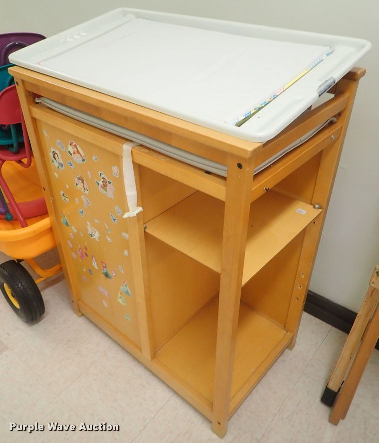 image for item GQ9994 Furniture