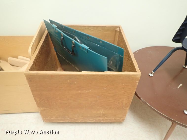 image for item GQ9994 Furniture