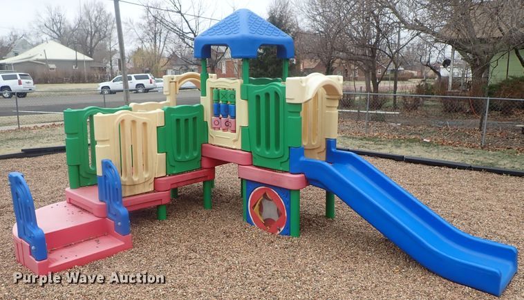 image for item GQ9998 Playground equipment