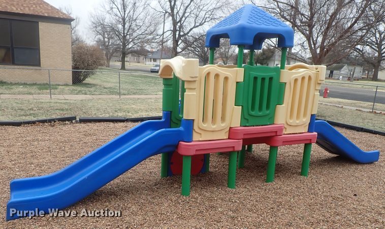 image for item GQ9998 Playground equipment