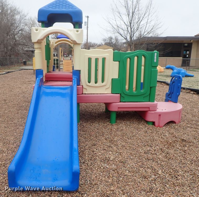 image for item GQ9998 Playground equipment
