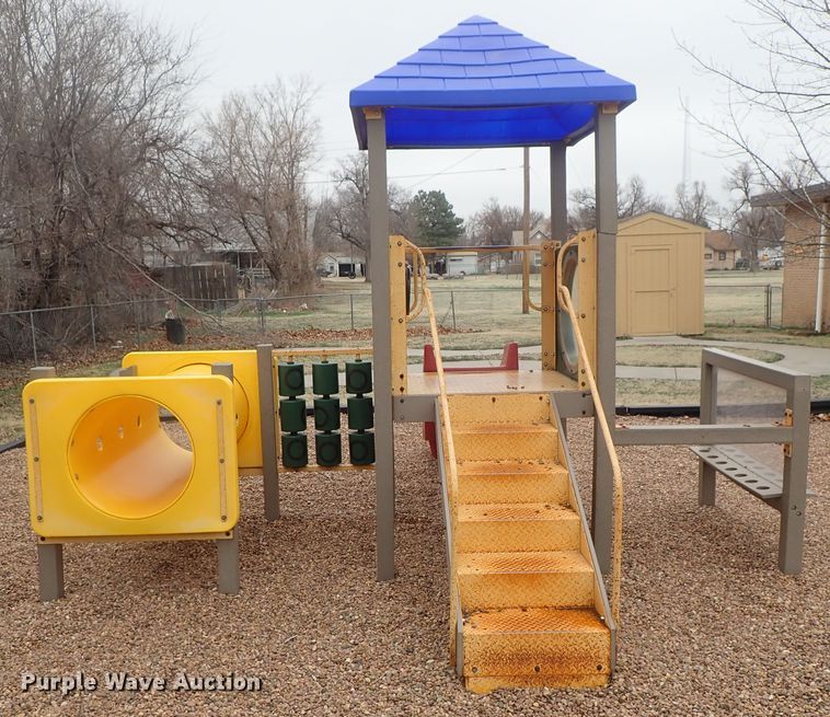 image for item GQ9998 Playground equipment