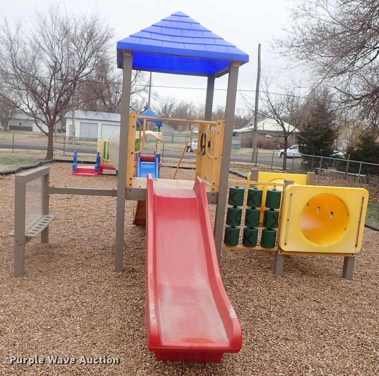 image for item GQ9998 Playground equipment
