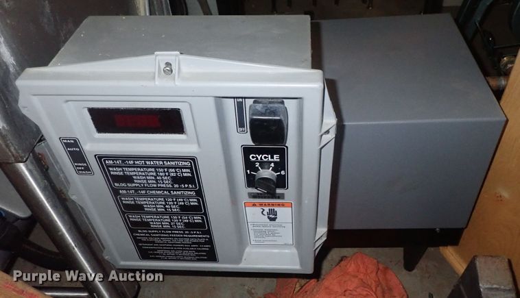 image for item GQ9999 Hobart AM14T dishwasher