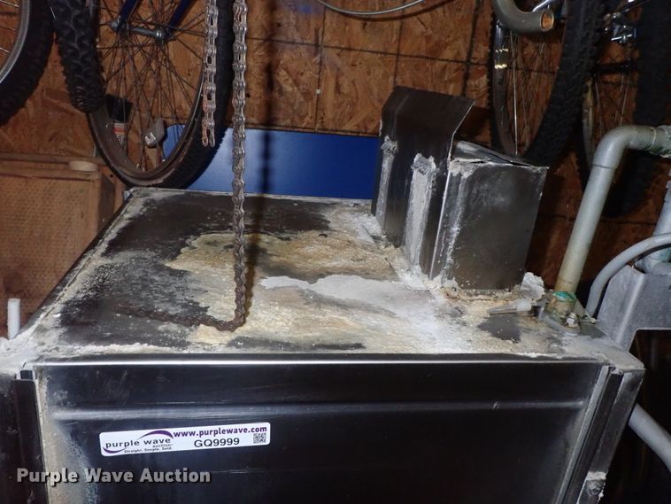 image for item GQ9999 Hobart AM14T dishwasher