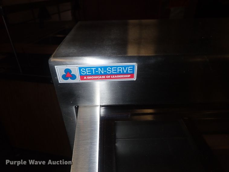image for item GR9000 (3) serving carts