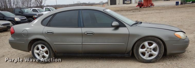image for item GT9739 2001 Ford Taurus