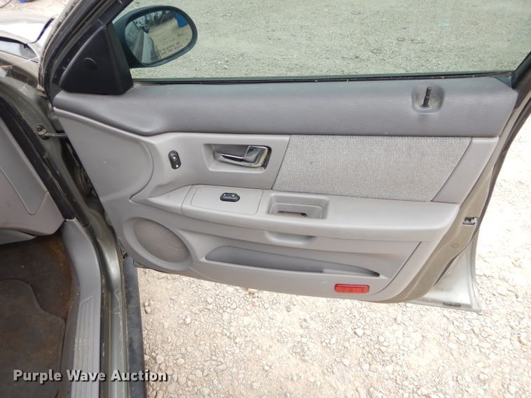 image for item GT9739 2001 Ford Taurus