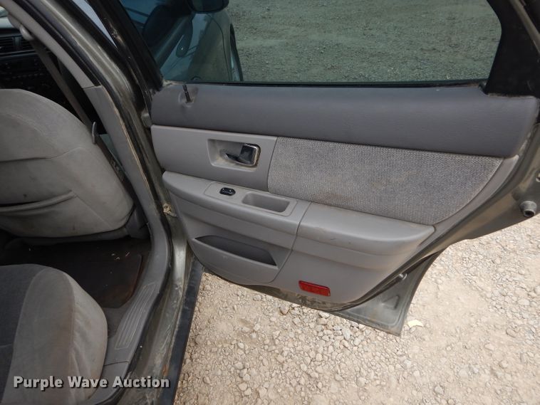 image for item GT9739 2001 Ford Taurus