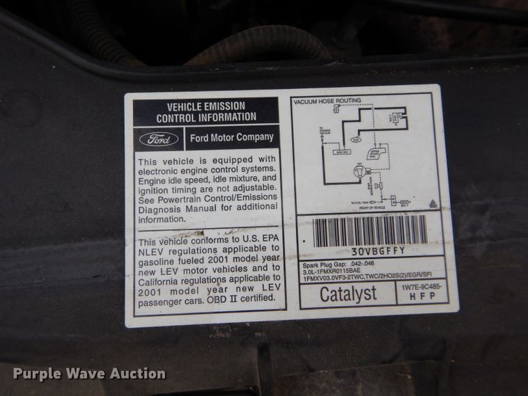 image for item GT9739 2001 Ford Taurus