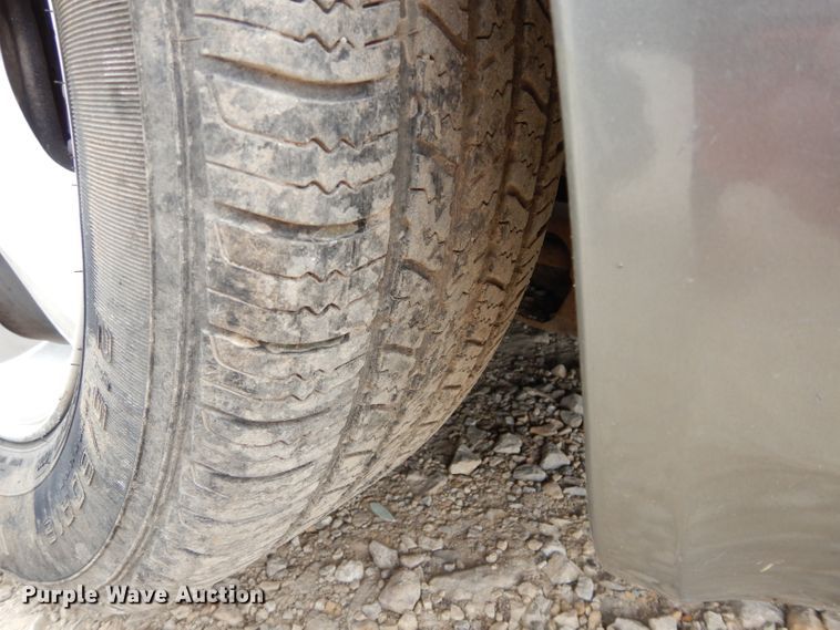 image for item GT9739 2001 Ford Taurus