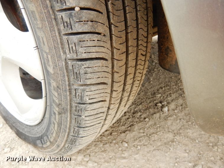 image for item GT9739 2001 Ford Taurus